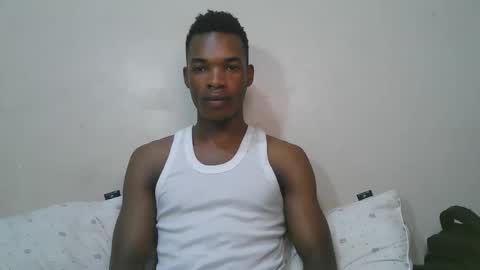 luoislove online show from April 13, 11:37 am