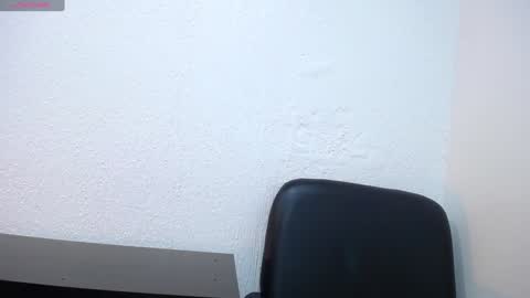 Snapshot of lupita223 chatting on January 17, 6:44 pm Lupita223 online show from January 17, 6:44 pm