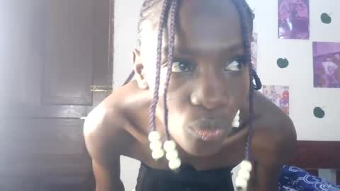 Lion online show from July 12, 6:37 am
