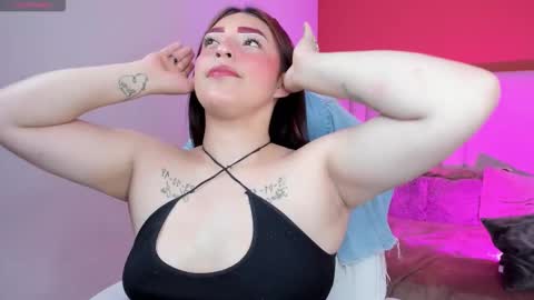 Snapshot of lurea_pearl chatting on March 4, 5:24 am Lurea pearl online show from March 4, 5:24 am