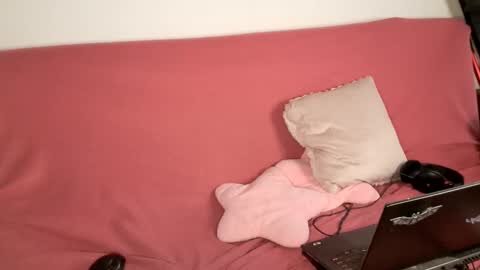 Luros Modasy online show from December 5, 8:44 am