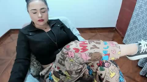 Snapshot of luscious86 chatting on March 24, 11:32 pm PAULINA online show from March 24, 11:32 pm