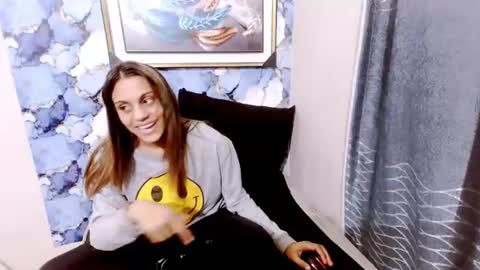 luscious_lexy online show from June 18, 5:19 am