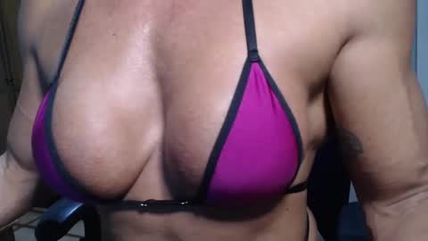 lusexyhot online show from January 8, 5:48 am