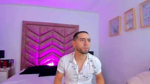 Lushian And Luna online show from September 18, 3:14 pm