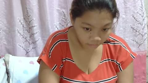 Snapshot of lushpinay chatting on February 4, 5:21 am LushPinay online show from February 4, 5:21 am