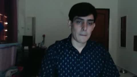 Snapshot of lusrodri chatting on December 5, 4:54 am Sebastian E. online show from December 5, 4:54 am