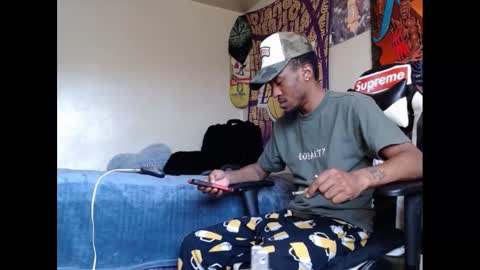 Snapshot of lust_j chatting on December 7, 5:42 pm LUST online show from December 7, 5:42 pm