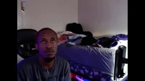 Snapshot of lust_j chatting on September 22, 9:06 pm LUST online show from September 22, 9:06 pm