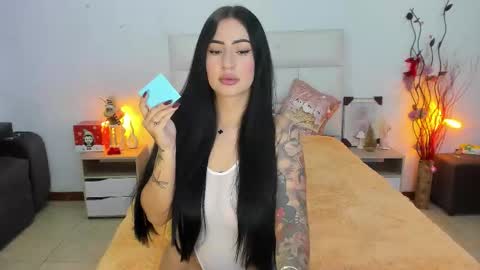 lustful__babe online show from November 26, 12:28 pm