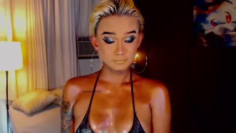 AdriannaFowks online show from June 26, 3:05 pm