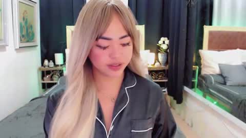 Trina online show from February 8, 4:47 am