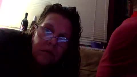 lustinlove420 online show from December 25, 6:52 am