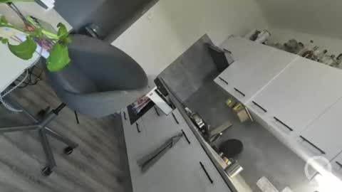 Snapshot of lustlnbalancevh chatting on February 24, 10:02 am lustlnbalancevh online show from February 24, 10:02 am