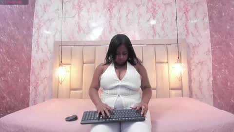 Luu  online show from April 27, 7:23 pm