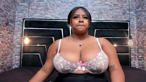 Luu  online show from May 12, 7:55 pm