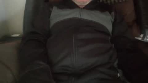 luv269er online show from April 18, 4:00 pm