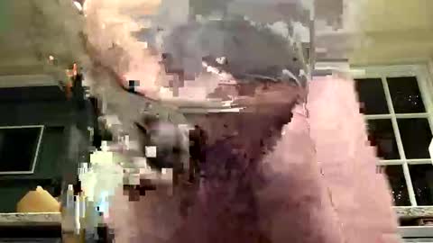 Snapshot of luvcamgirlz chatting on February 11, 5:56 am luvcamgirlz online show from February 11, 5:56 am