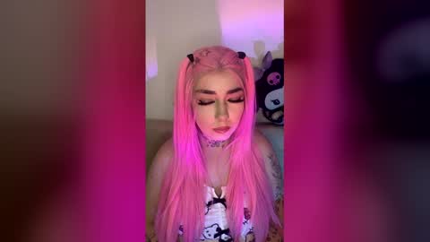 luvjasminn online show from May 1, 7:24 am