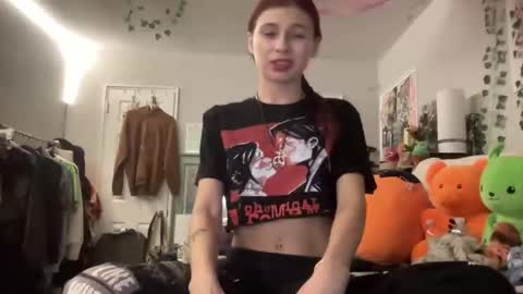 luvkoko online show from December 5, 6:55 am