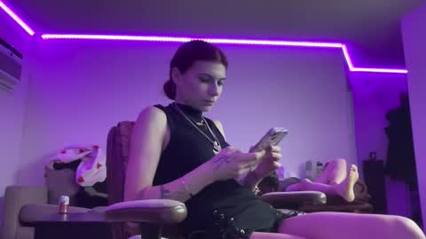 luvkoko online show from March 24, 4:28 am