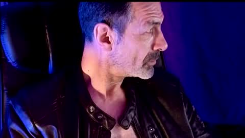 Snapshot of lux_dei chatting on February 17, 10:49 pm Im a - CAMGUY YOU LIKE to FUCK online show from February 17, 10:49 pm