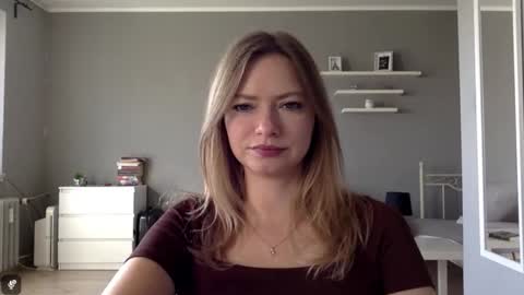 Millie online show from October 3, 1:52 pm