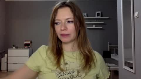 Millie online show from November 6, 10:43 pm