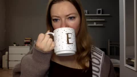 Millie online show from November 16, 2:55 pm