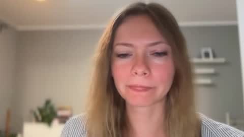 Millie online show from July 28, 9:03 pm