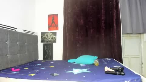 luxedollxoxoo online show from January 16, 7:51 pm