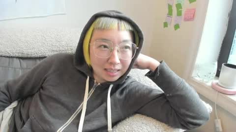 LuxGray online show from March 23, 6:45 pm