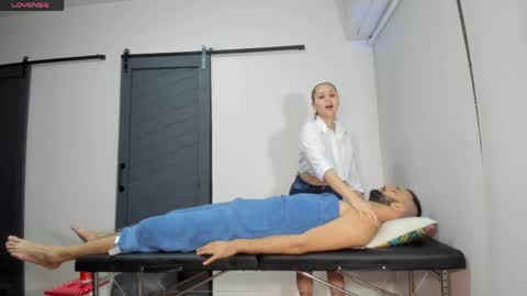 Snapshot of luxiana_sexy chatting on April 15, 9:15 pm LUXIANA SEXY online show from April 15, 9:15 pm