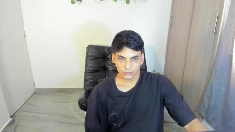 luxrx online show from May 17, 5:42 pm