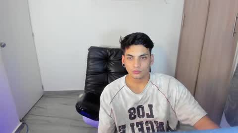 luxrx online show from May 30, 7:22 pm