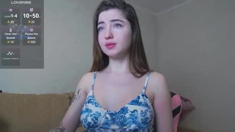 Snapshot of luxuryalma18 chatting on February 13, 10:00 am Alma online show from February 13, 10:00 am