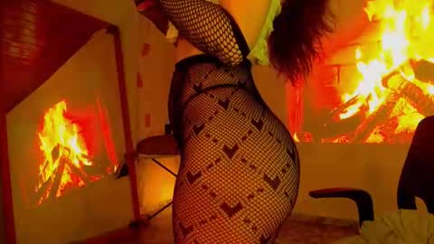 Snapshot of luxurydivine chatting on March 7, 3:03 am Liss online show from March 7, 3:03 am