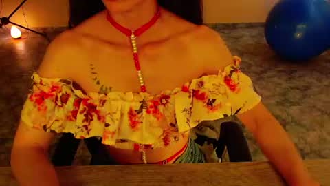 Snapshot of luxurydivine chatting on July 13, 3:37 pm Liss online show from July 13, 3:37 pm