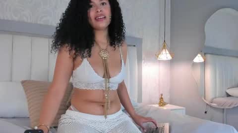 Luxy Lux online show from April 23, 12:56 am