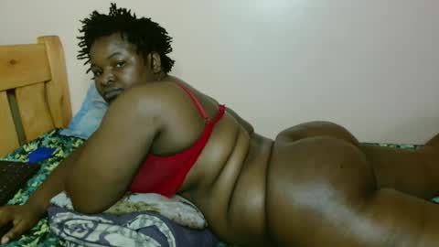 luzremi online show from March 23, 11:25 am