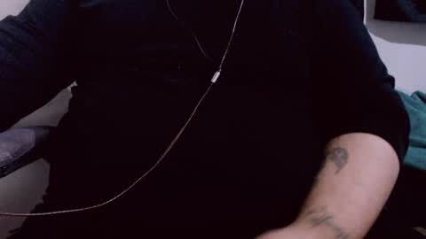 ayoo online show from January 28, 11:17 pm