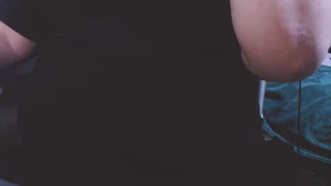 ayoo online show from September 18, 7:43 am