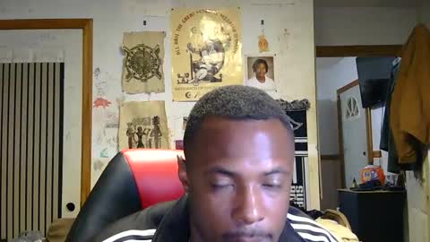 lvckthegoat online show from May 31, 8:32 am