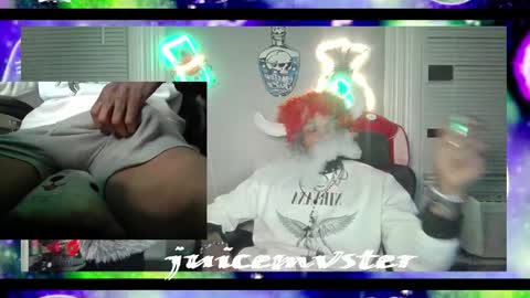 Snapshot of lxrdhxkvgemvsterjuice chatting on November 9, 6:44 am lxrdhxkvgemvsterjuice online show from November 9, 6:44 am