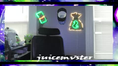 Snapshot of lxrdhxkvgemvsterjuice chatting on November 11, 7:58 pm lxrdhxkvgemvsterjuice online show from November 11, 7:58 pm