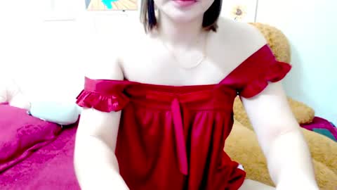 im mai online show from June 1, 6:15 am