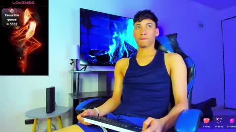 Lyam online show from March 26, 8:31 am