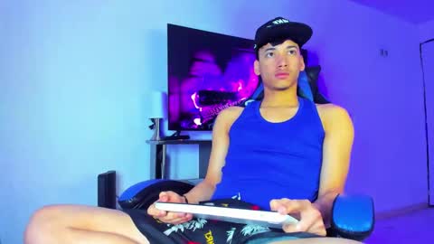 Lyam online show from March 31, 8:26 am