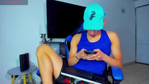 Lyam online show from April 5, 7:49 am