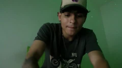 Snapshot of lyan_master_ chatting on November 4, 7:07 am Lyan online show from November 4, 7:07 am